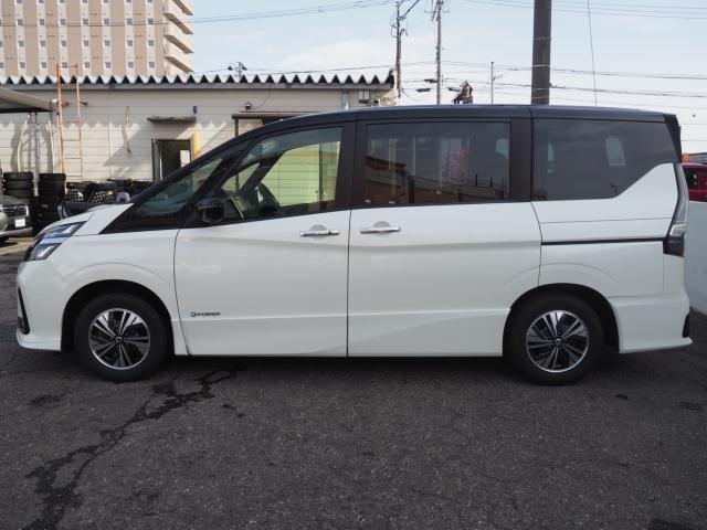 セレナ（新潟県新潟市西区）