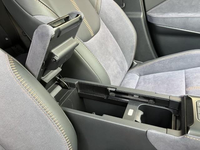 レクサスLBX(新潟県燕市)