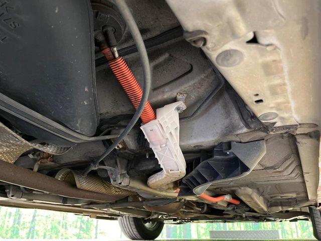 プリウスα（新潟県新潟市南区）