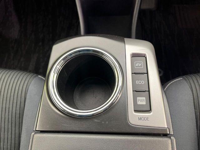 プリウスα（新潟県新潟市南区）