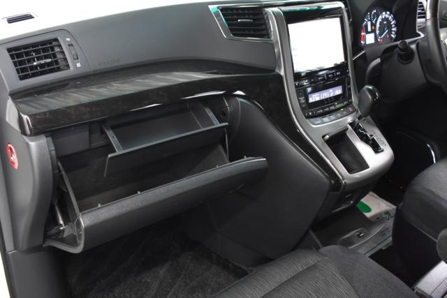 ヴェルファイア（新潟県新潟市西区）