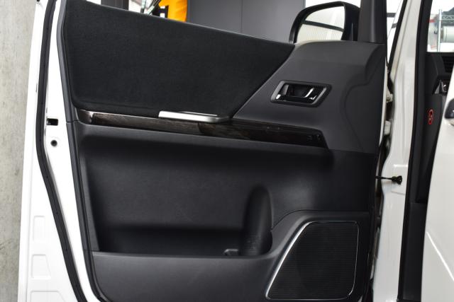 ヴェルファイア（新潟県新潟市西区）