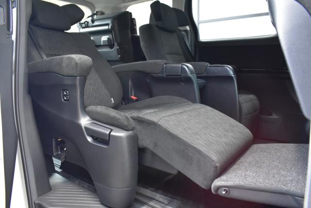 ヴェルファイア（新潟県新潟市西区）