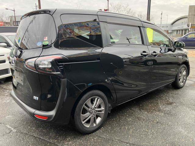 シエンタ(新潟県新潟市中央区)