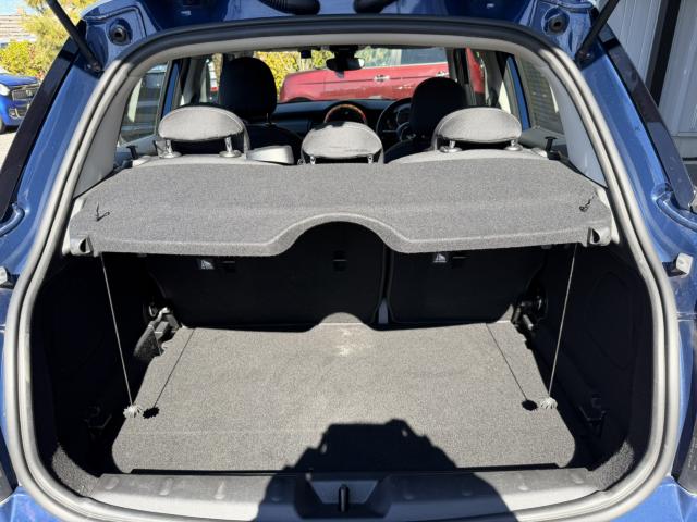 ＭＩＮＩ（新潟県新潟市西区）