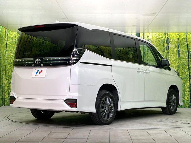 ヴォクシー(新潟県新潟市東区)