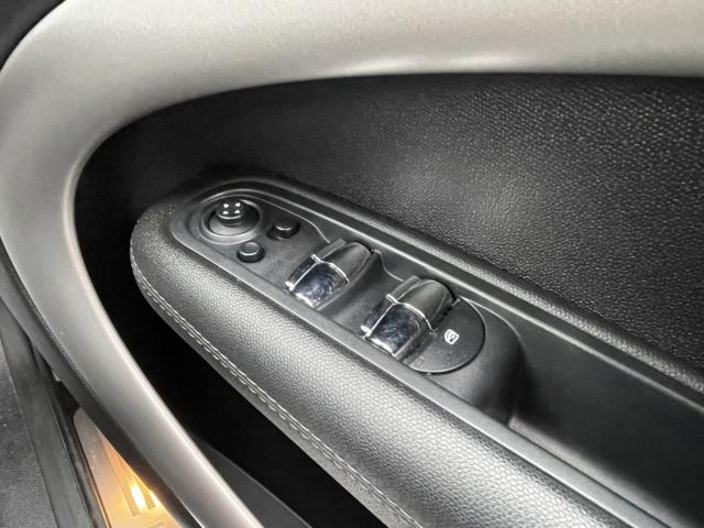 MINI(新潟県新潟市東区)