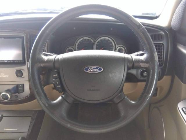 エスケープ（新潟県十日町市）