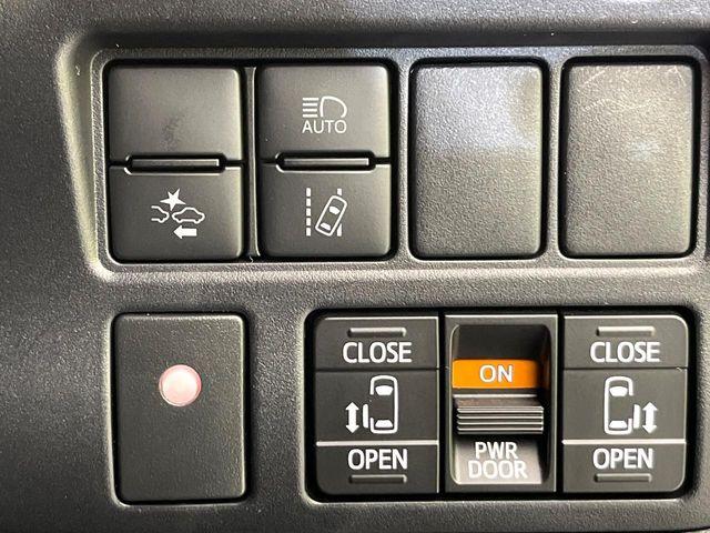 ヴォクシー（新潟県新潟市東区）