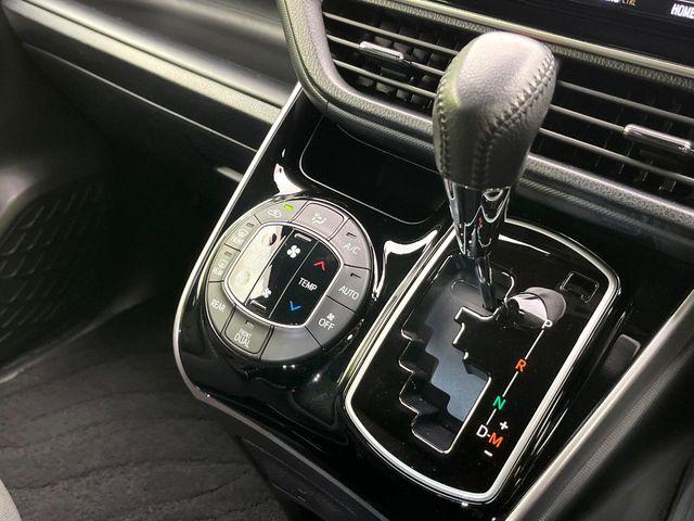 ヴォクシー（新潟県新潟市東区）