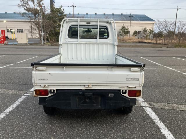 サンバートラック(新潟県新潟市西蒲区)