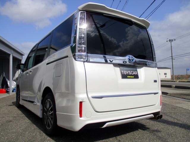 ヴォクシーハイブリッド(新潟県新潟市南区)