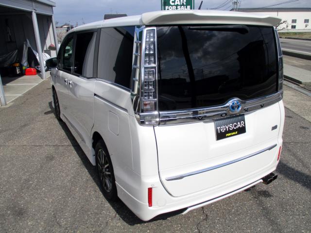 ヴォクシーハイブリッド(新潟県新潟市南区)