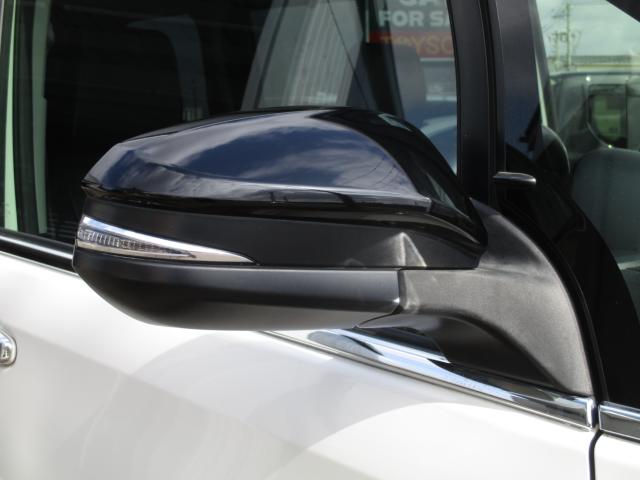 ヴォクシーハイブリッド(新潟県新潟市南区)