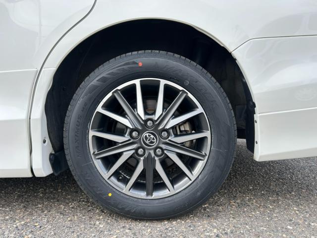 ヴォクシーハイブリッド(新潟県新潟市南区)