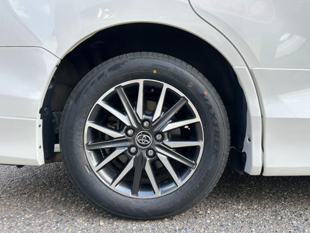 ヴォクシーハイブリッド(新潟県新潟市南区)