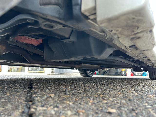 ヴォクシーハイブリッド(新潟県新潟市南区)