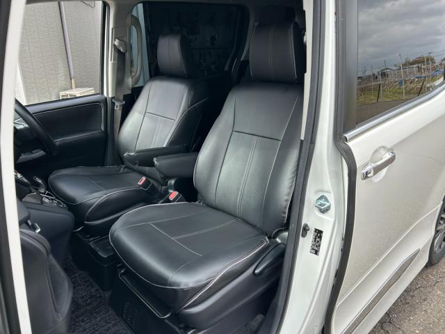 ヴォクシーハイブリッド(新潟県新潟市南区)