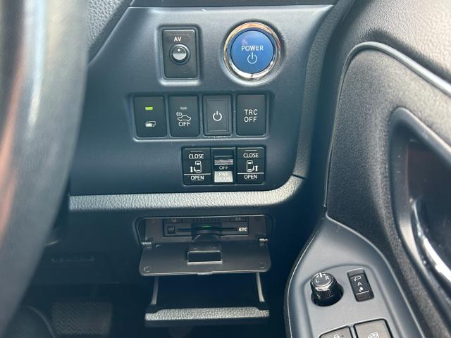 ヴォクシーハイブリッド(新潟県新潟市南区)