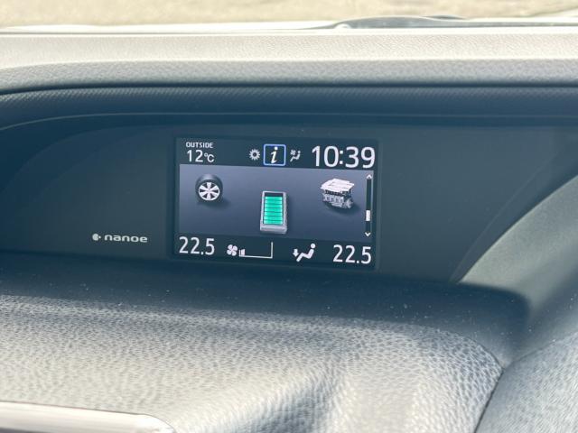 ヴォクシーハイブリッド(新潟県新潟市南区)