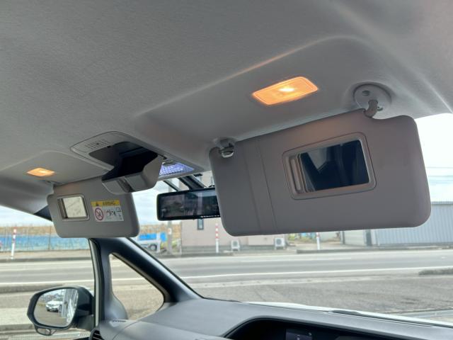 ヴォクシーハイブリッド(新潟県新潟市南区)