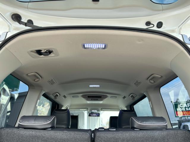 ヴォクシーハイブリッド(新潟県新潟市南区)