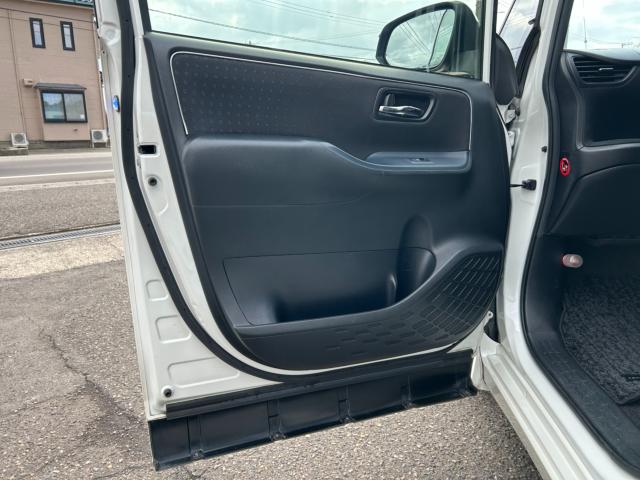 ヴォクシーハイブリッド(新潟県新潟市南区)