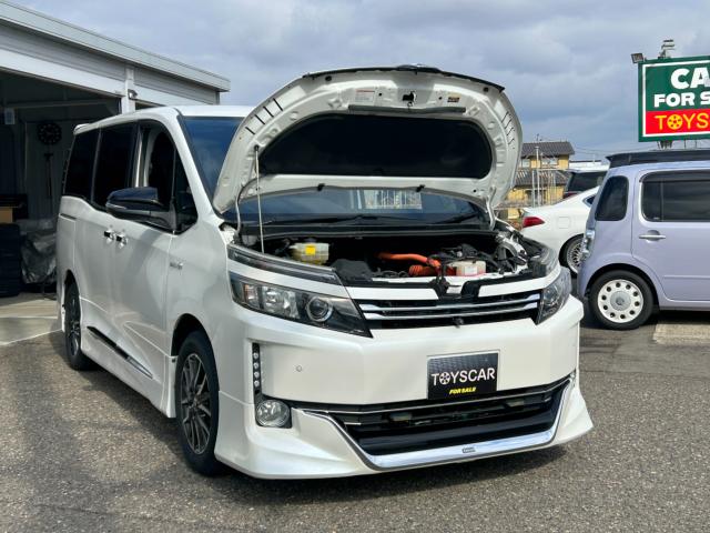 ヴォクシーハイブリッド(新潟県新潟市南区)