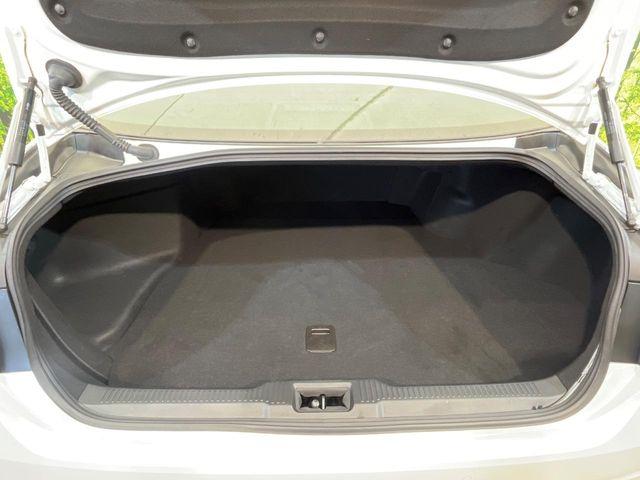 クラウンハイブリッド(新潟県新潟市南区)