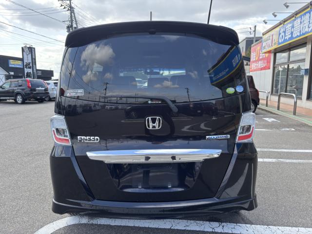 フリードハイブリッド(新潟県新潟市西蒲区)