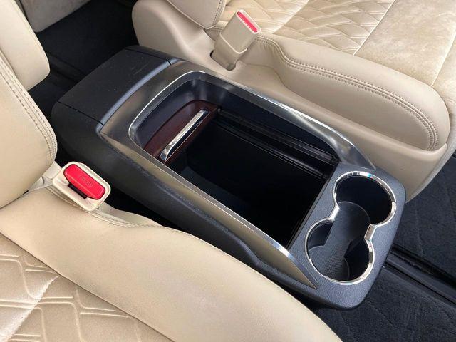 アルファード(新潟県新潟市東区)