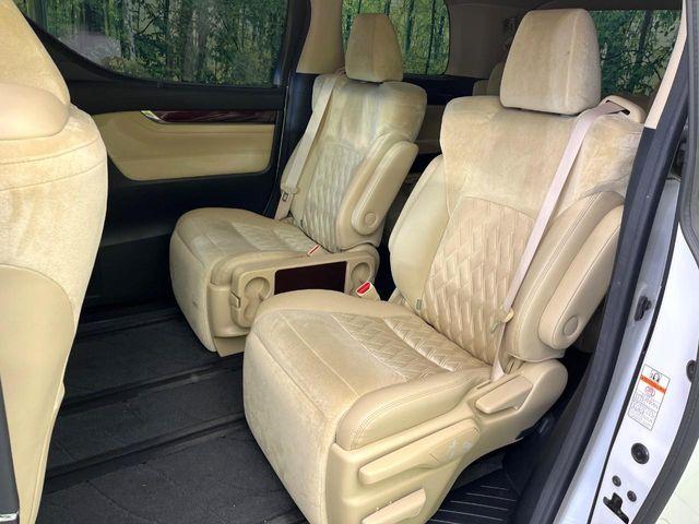 アルファード(新潟県新潟市東区)