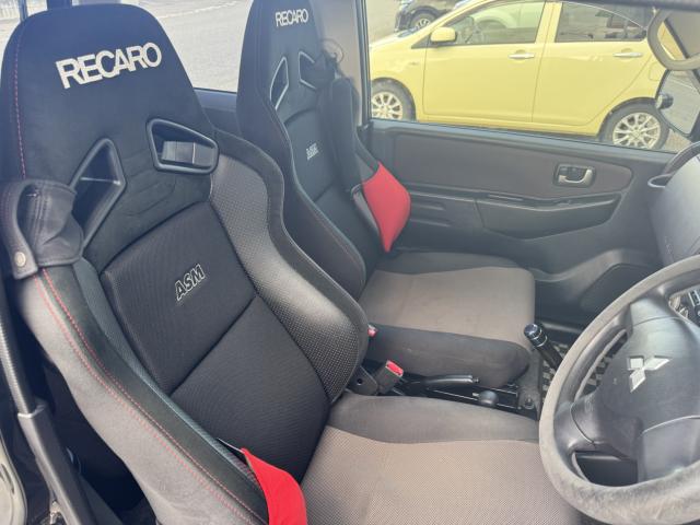 パジェロミニ(新潟県新潟市西区)