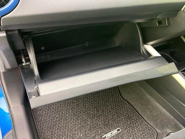 カローラフィールダー(新潟県新潟市東区)