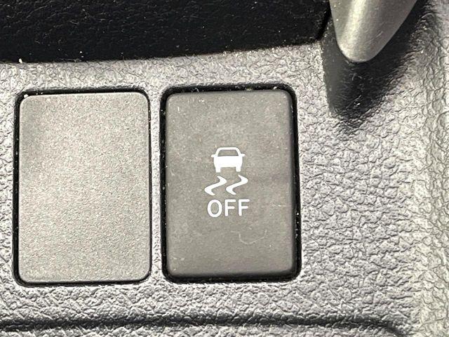 カローラフィールダー(新潟県新潟市東区)