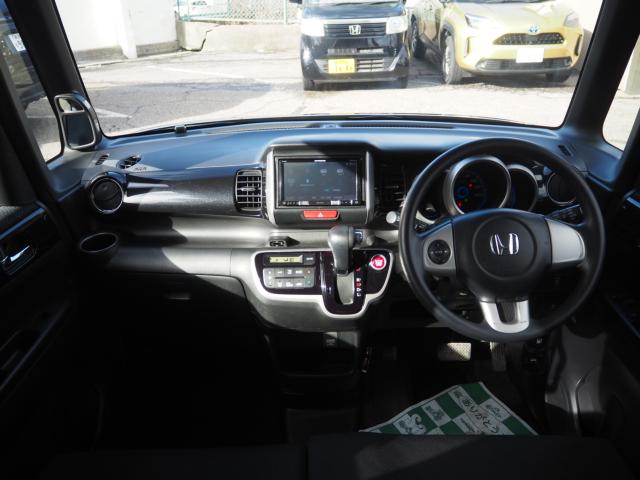 N＿BOXカスタム（新潟県新潟市西区）