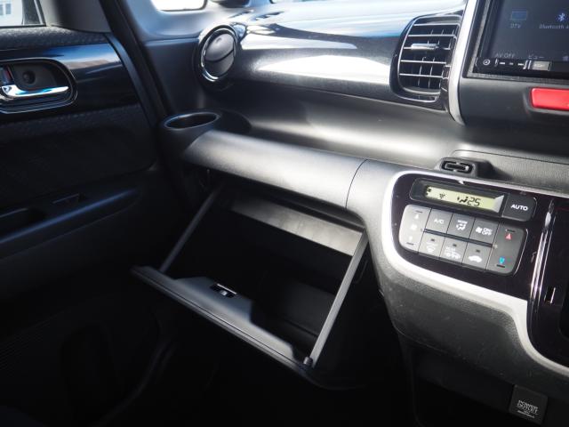 N＿BOXカスタム（新潟県新潟市西区）