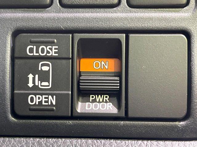 ヴォクシー（新潟県長岡市）