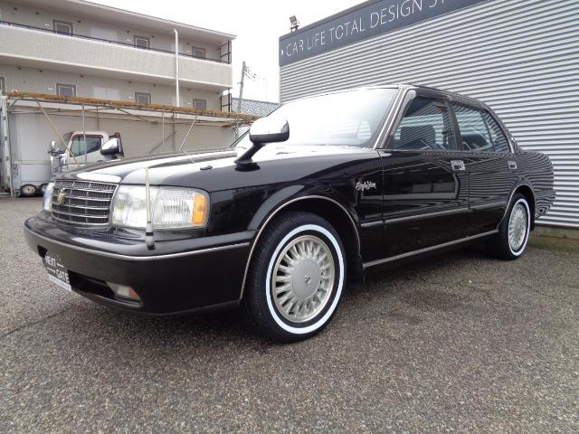 当社は自動車のことを知り尽くしたプロが車選びからアフターサービスまでカーライフをトータルサポートさせていただきます。