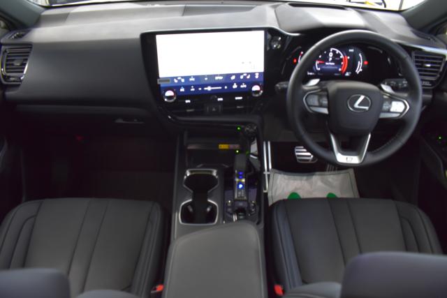 レクサスＮＸ（新潟県新潟市西区）