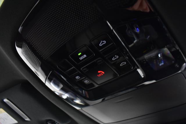 レクサスＮＸ（新潟県新潟市西区）