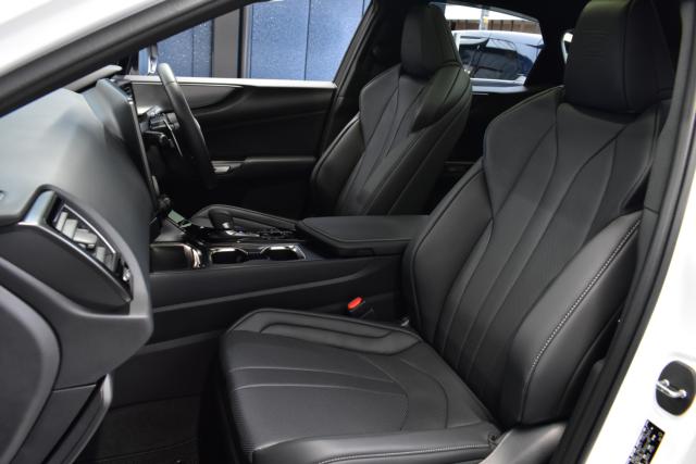 レクサスＮＸ（新潟県新潟市西区）