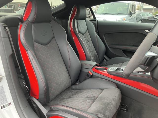 アウディ TTクーペ（新潟県新潟市西区）