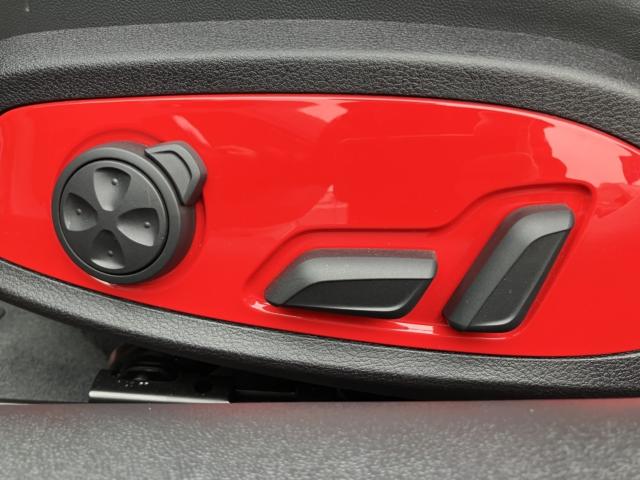 アウディ TTクーペ（新潟県新潟市西区）