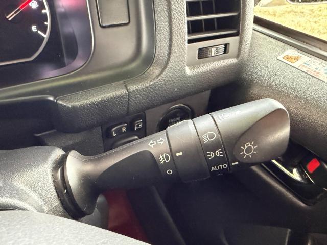 レジアスエースバン（新潟県新発田市）画像13