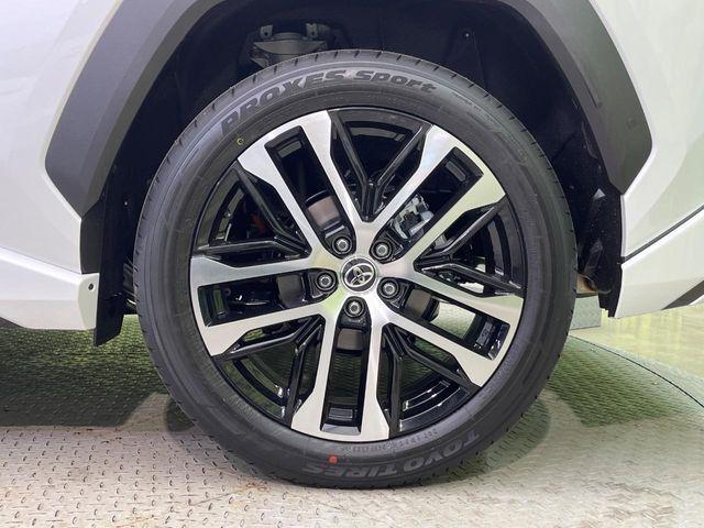 ＲＡＶ４（新潟県新潟市南区）