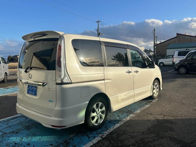 セレナ（新潟県新潟市西蒲区）