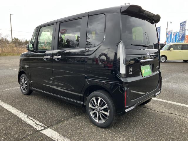 N＿BOXカスタム（新潟県新潟市西蒲区）