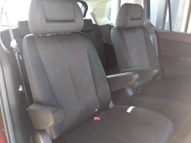 疲労軽減や正しい姿勢の維持に嬉しいアームレスト装備♪