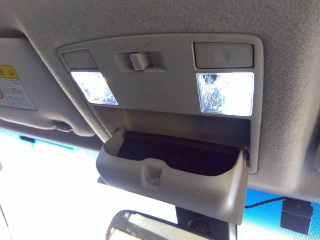 眼鏡やサングラスを収納できます♪